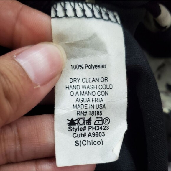 NWT Audrey 3+1 Sheer Floral Romper - Picture 3 of 10